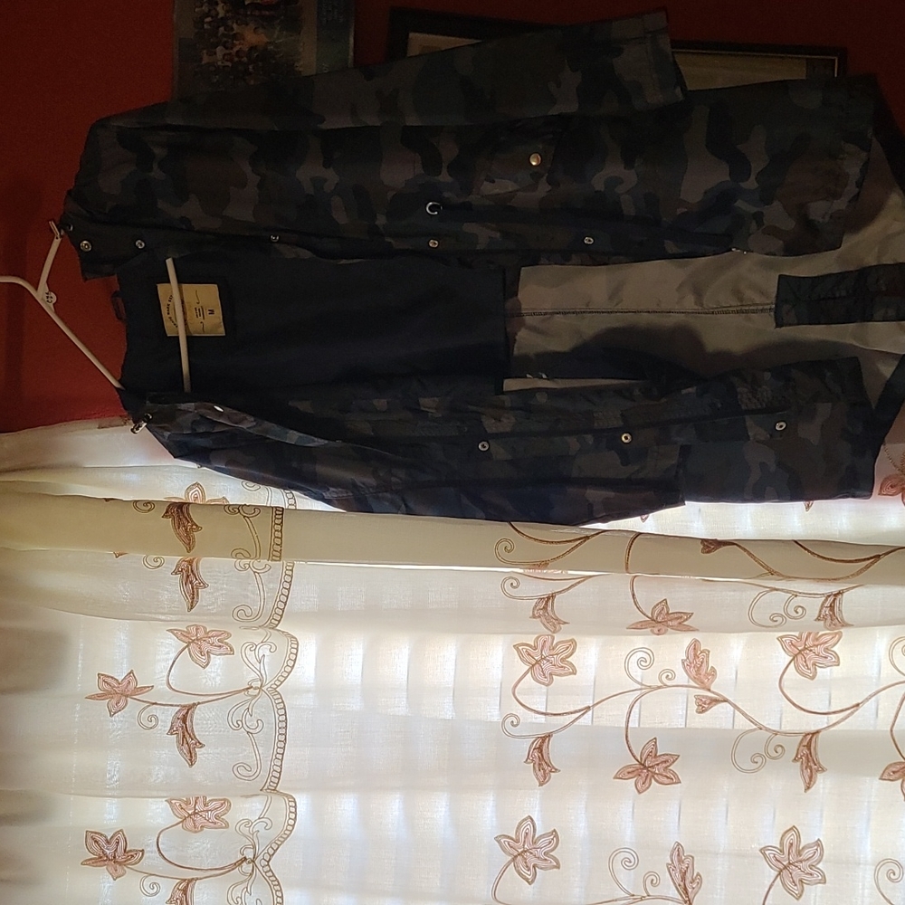 Ci sono medium blue camouflage jacket